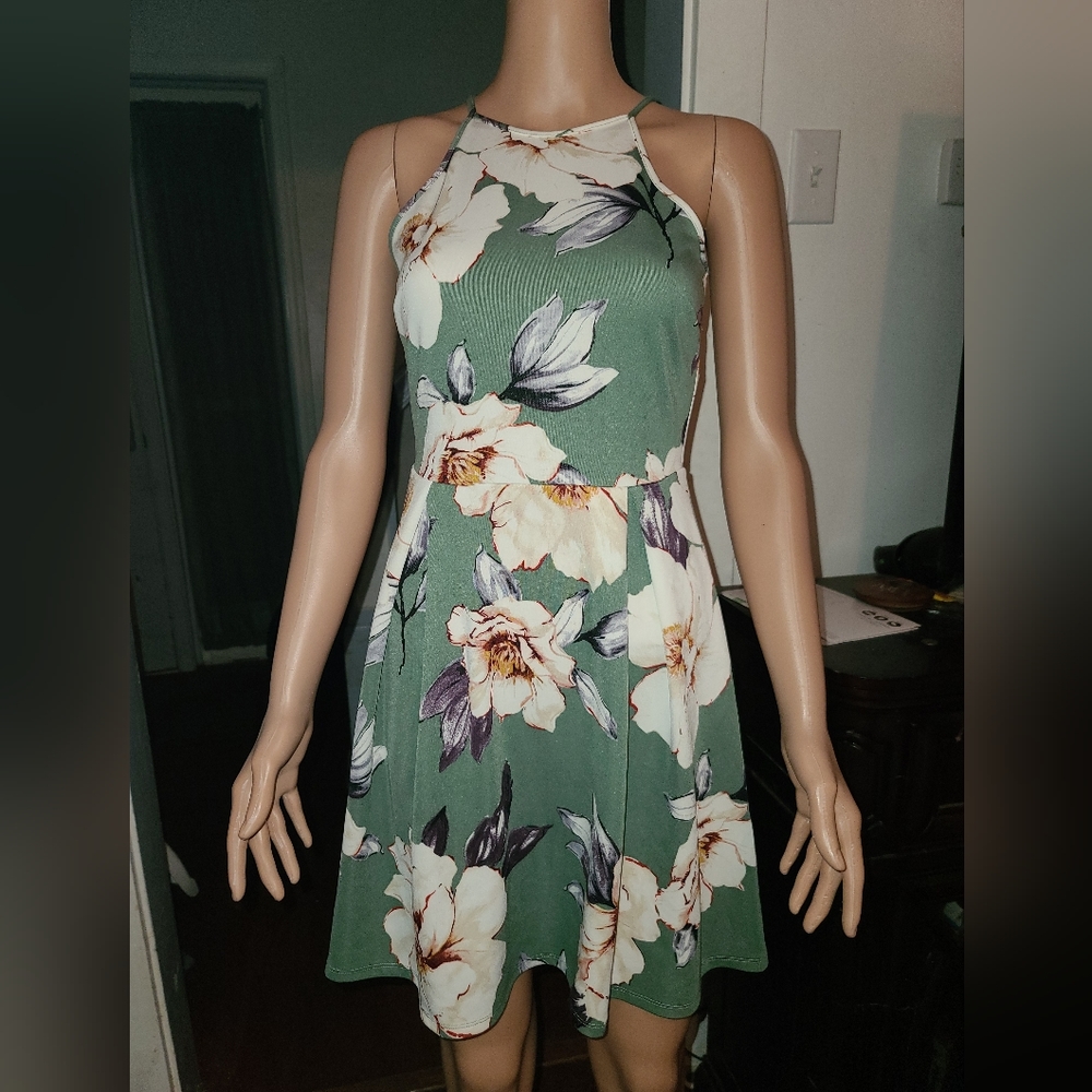 Monteau Los Angeles sun dress.
